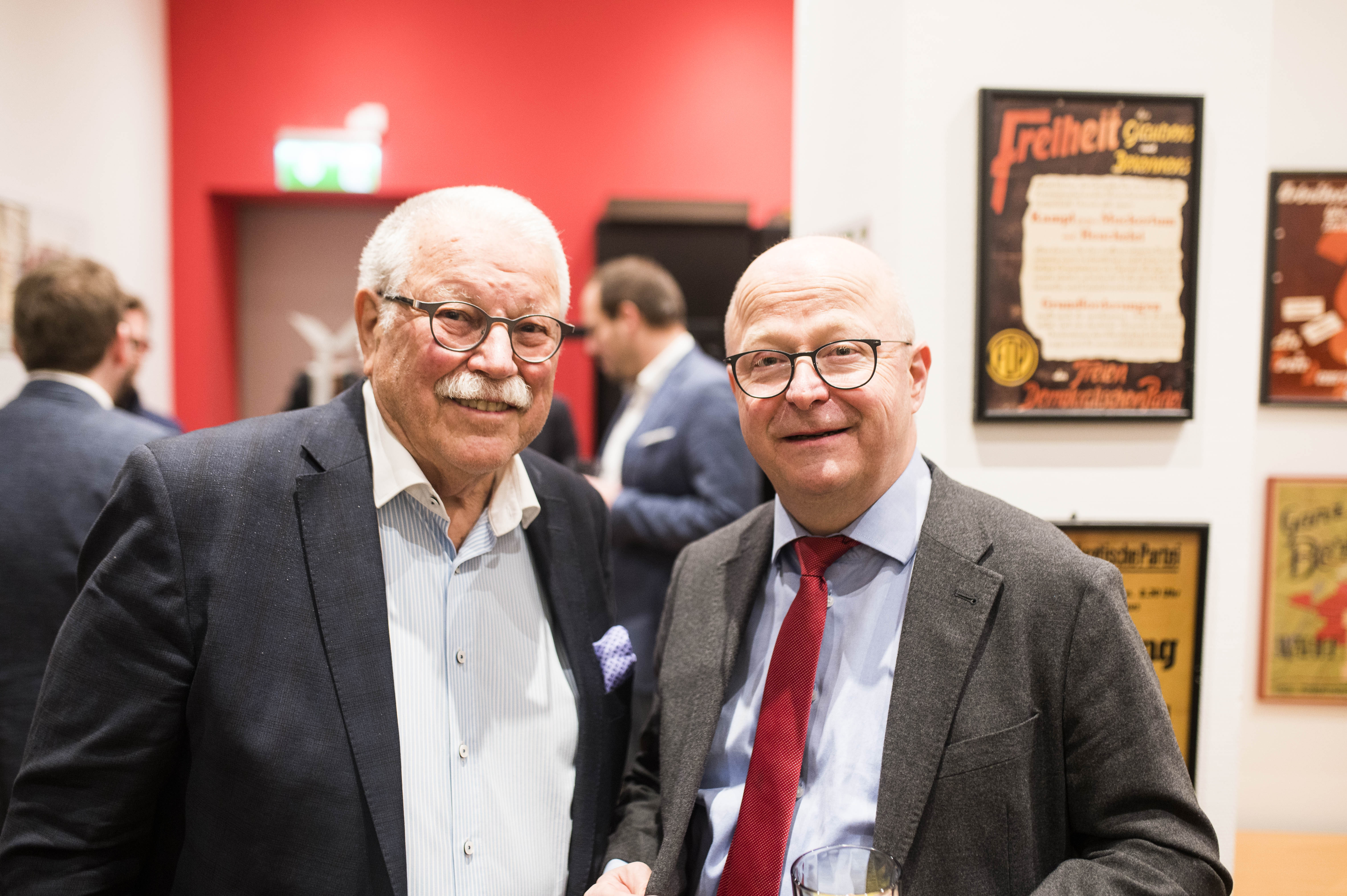 Manfred Vohrer und Michael Theurer bei der Ehrung in Berlin