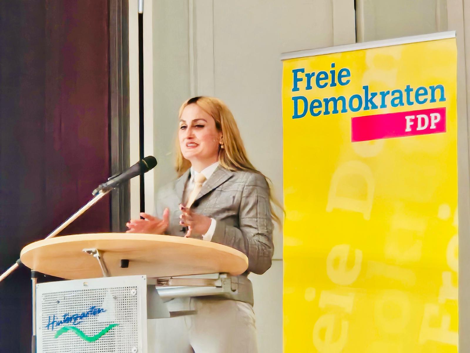 Heschu Hasan beim Bezirksparteitag in Südbaden