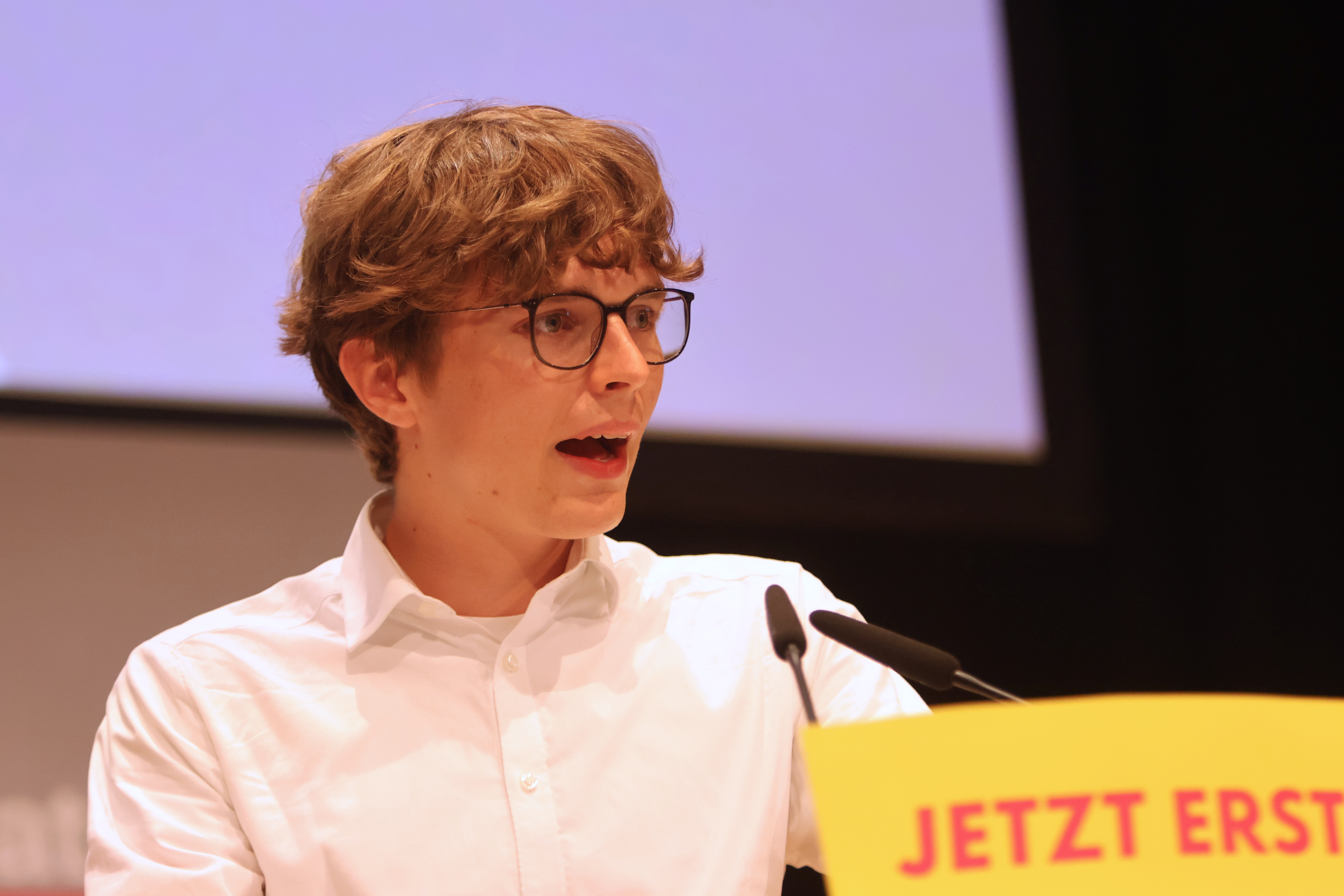 Linus Kionka auf dem Landesparteitag