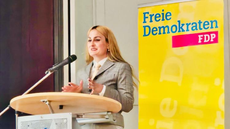 Heschu Hasan beim Bezirksparteitag in Südbaden