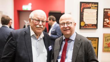 Manfred Vohrer und Michael Theurer bei der Ehrung in Berlin